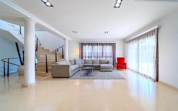 Property slide 30