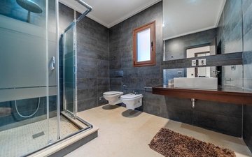 Property slide 39