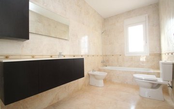 Property slide 19