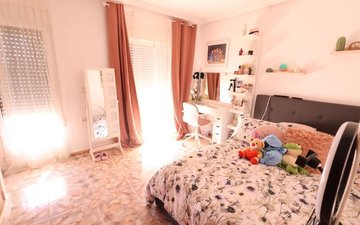 Property slide 20