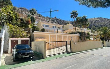 Property slide 6