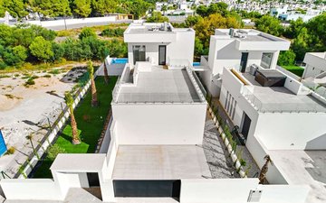 Property slide 30