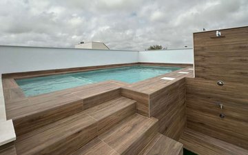 Property slide 4