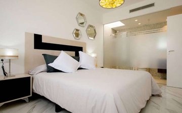 Property slide 18