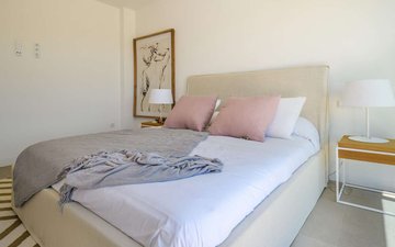 Property slide 16