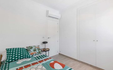 Property slide 44