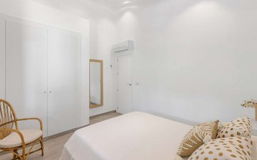 Property slide 48