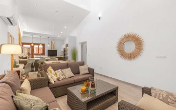 Property slide 33