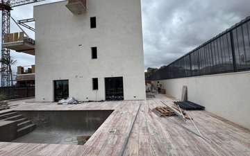 Property slide 6