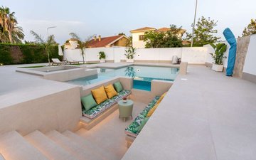 Property slide 31