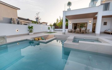Property slide 35