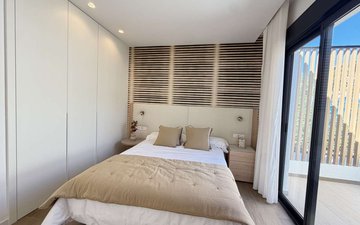Property slide 21