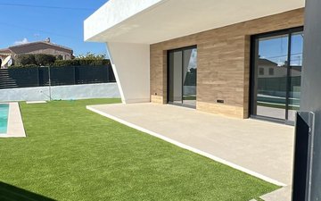Property slide 14