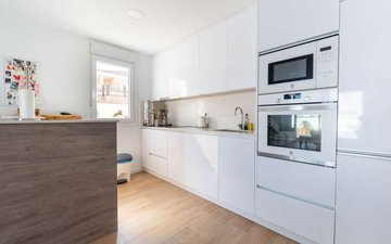 Property slide 17
