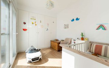 Property slide 25