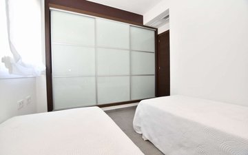 Property slide 21