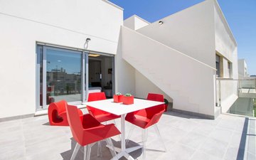 Property slide 32