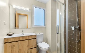 Property slide 24
