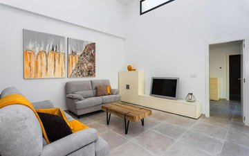 Property slide 14