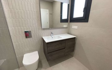 Property slide 20