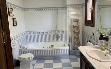 Property slide 21