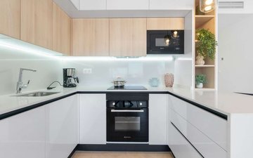 Property slide 25
