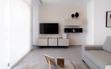 Property slide 19