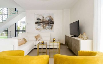 Property slide 18