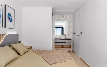 Property slide 20