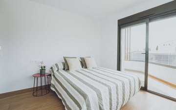 Property slide 21