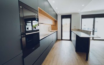 Property slide 18
