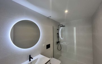 Property slide 25