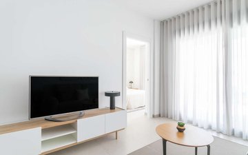 Property slide 10