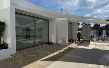 Property slide 21