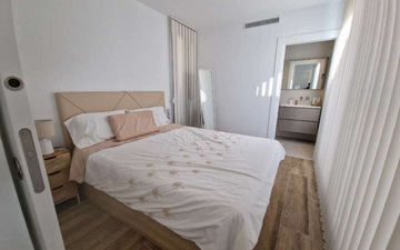 Property slide 16