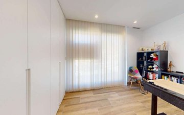Property slide 24