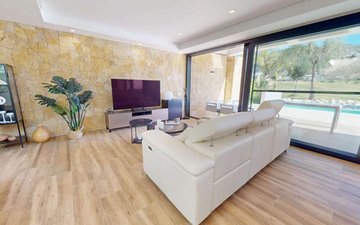 Property slide 8