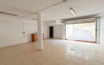 Property slide 83