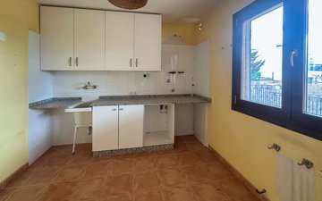 Property slide 40