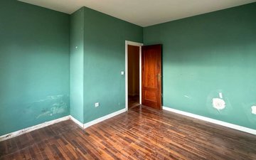 Property slide 61
