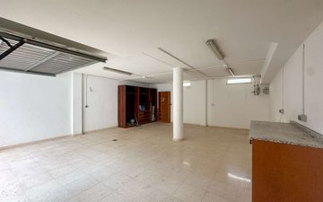 Property slide 84