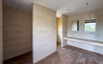 Property slide 58