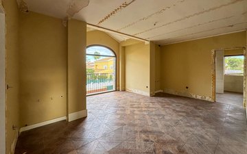 Property slide 44