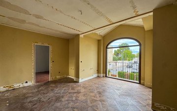 Property slide 47