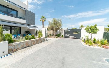 Property slide 14