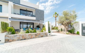 Property slide 15