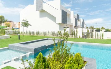 Property slide 48