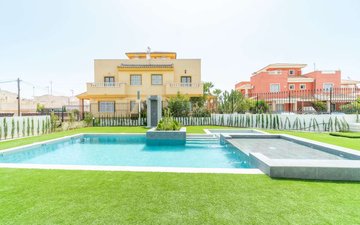 Property slide 44