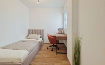 Property slide 10