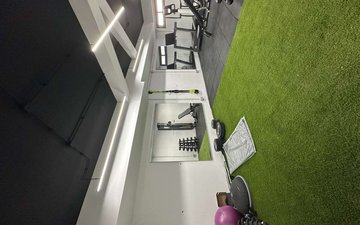 Property slide 17